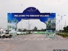 2012_hanoi_vincom_village_entry_gate_waibel